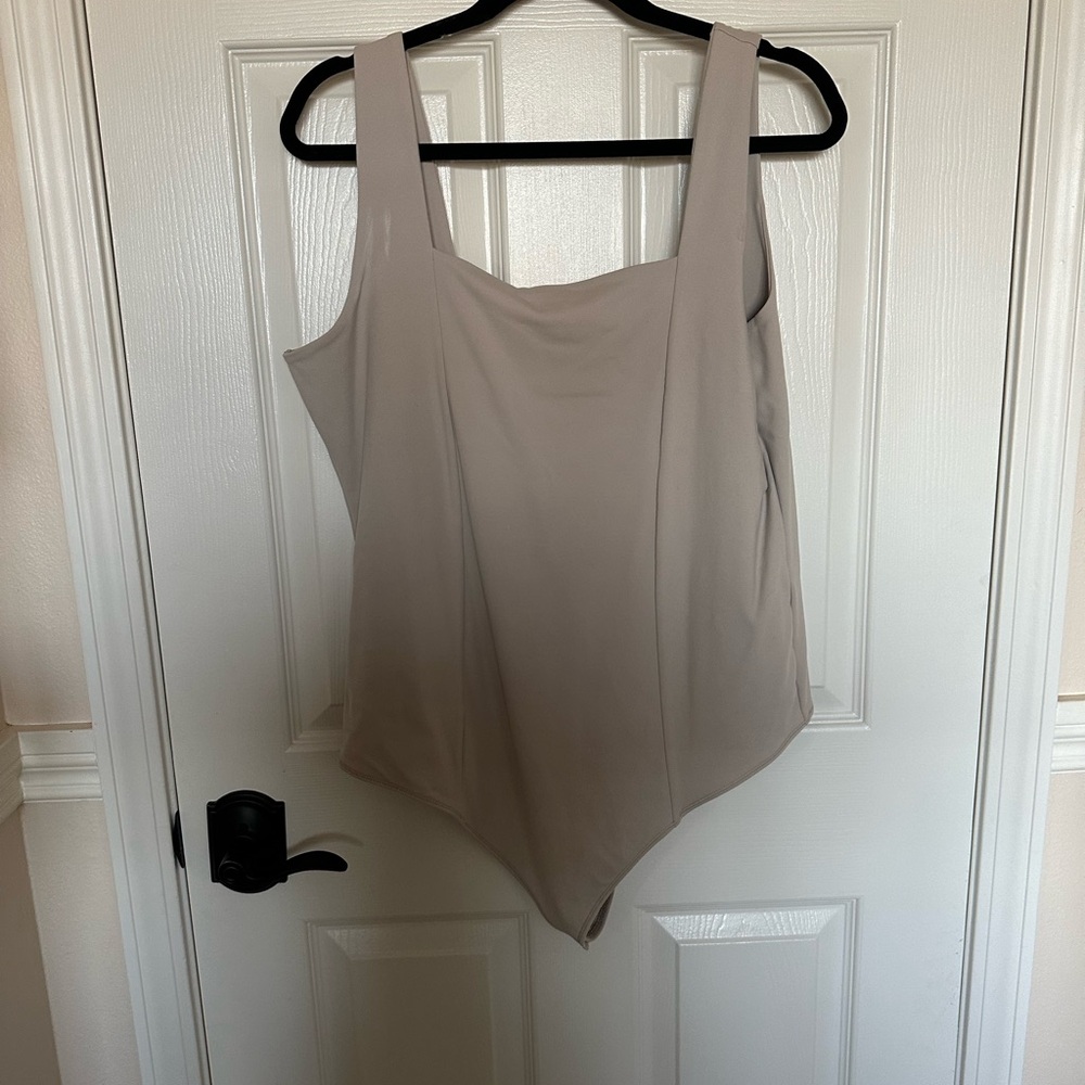 Abercrombie & Fitch Square Neck Bodysuit